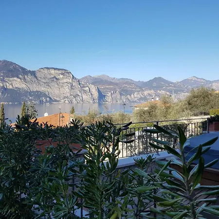 Bmp Deluxe 2 Jacuzzi Riscaldata Privata Vista Di Garda Dom wakacyjny