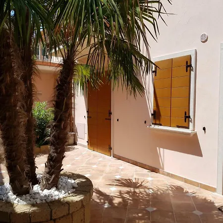 Dom wakacyjny Bmp Deluxe 2 Jacuzzi Riscaldata Privata Vista Di Garda *