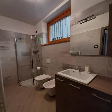 度假居 Bmp Deluxe 2 Jacuzzi Riscaldata Privata Vista Di Garda *
